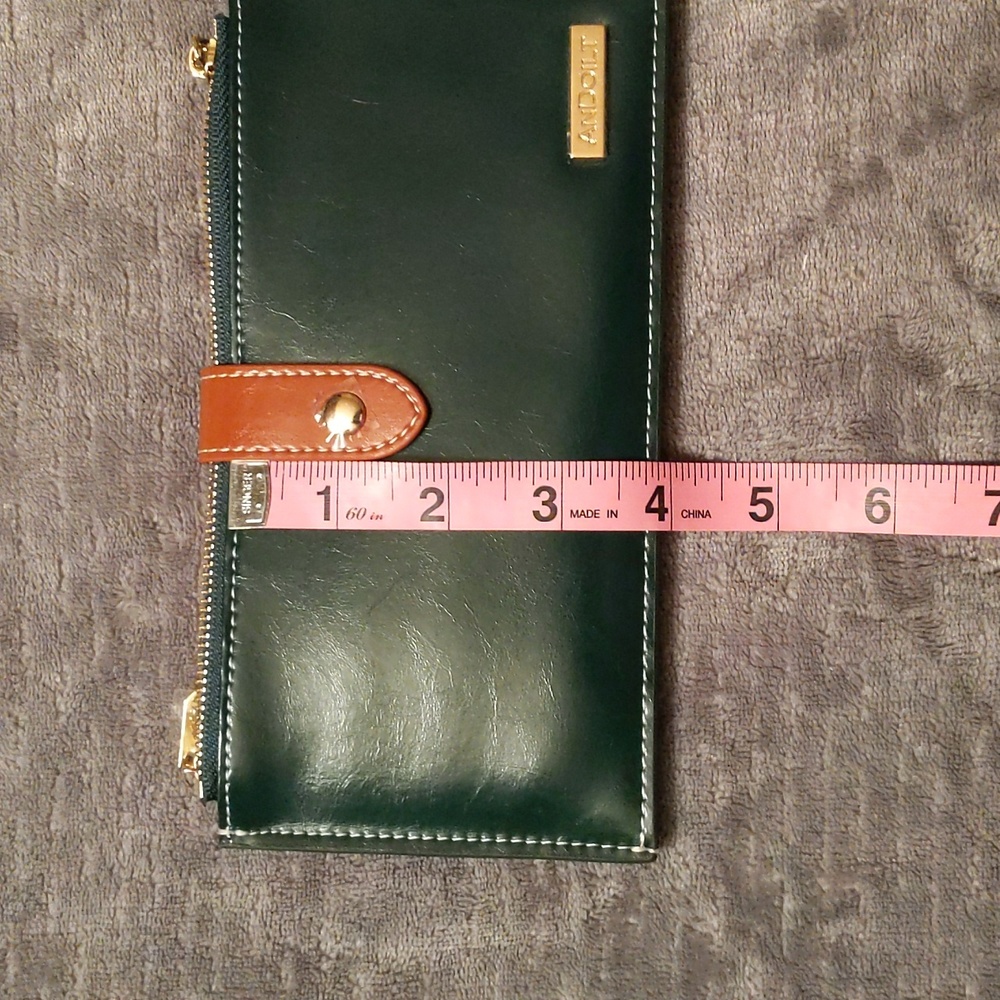 NWOT Andoilt Leather RFID block Long Wallet in Green & Brown with Gold Hardware - Picture 10 of 11